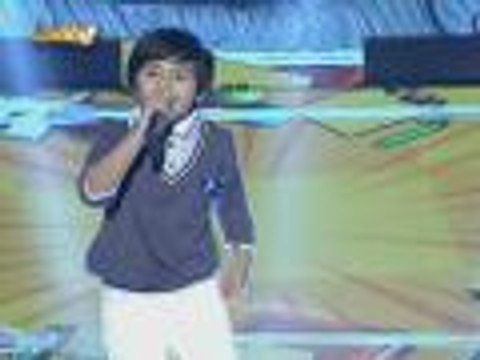 MiNiME ni Hua Zelei nag-violin sa It's Showtime