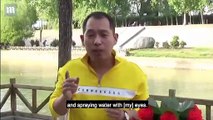 Vị võ sư Trung Quốc đã khổ luyện suốt 10 năm để đạt được kỹ thuật phun nước bằng mắt để tưới cây hoặc viết chữ.