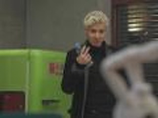 Bettina plays hard to get