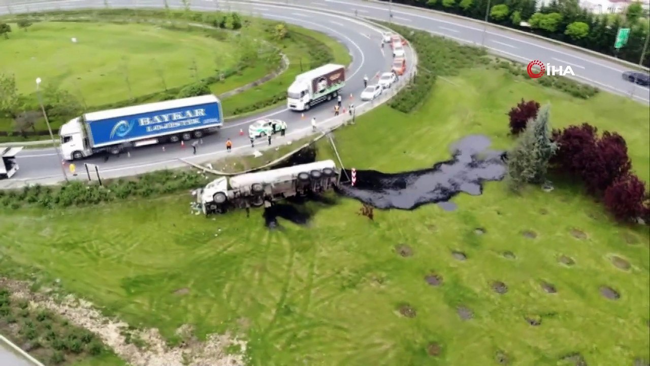 TEM Çatalca Yolu'nda zift yüklü tanker devrildi...Devrilen tanker havadan görüntülendi