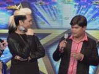 Download Video: Ang hyper performance ng Ogie Diaz Kalokalike