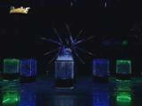 Las Pinas Performers todo bigay sa kanilang light and water show sa Pinasikat