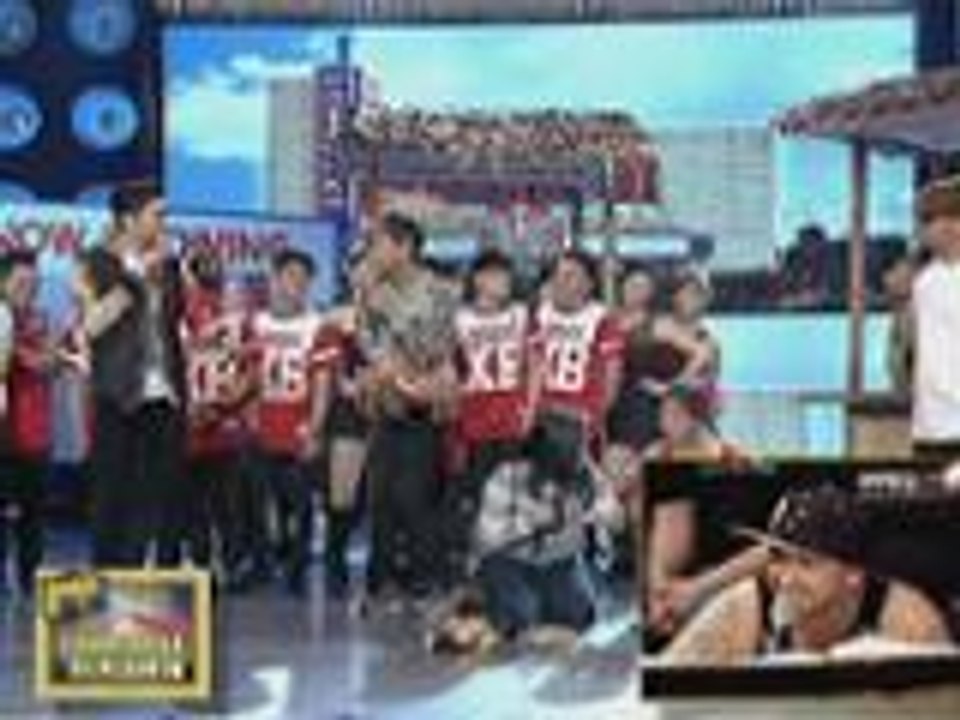 Teddy muntik nang mahalikan ni Vhong!