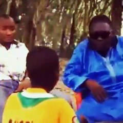 Quand un enfant annonce à son père qu'il a vu la lune du début du Ramadan. Trop drôle !