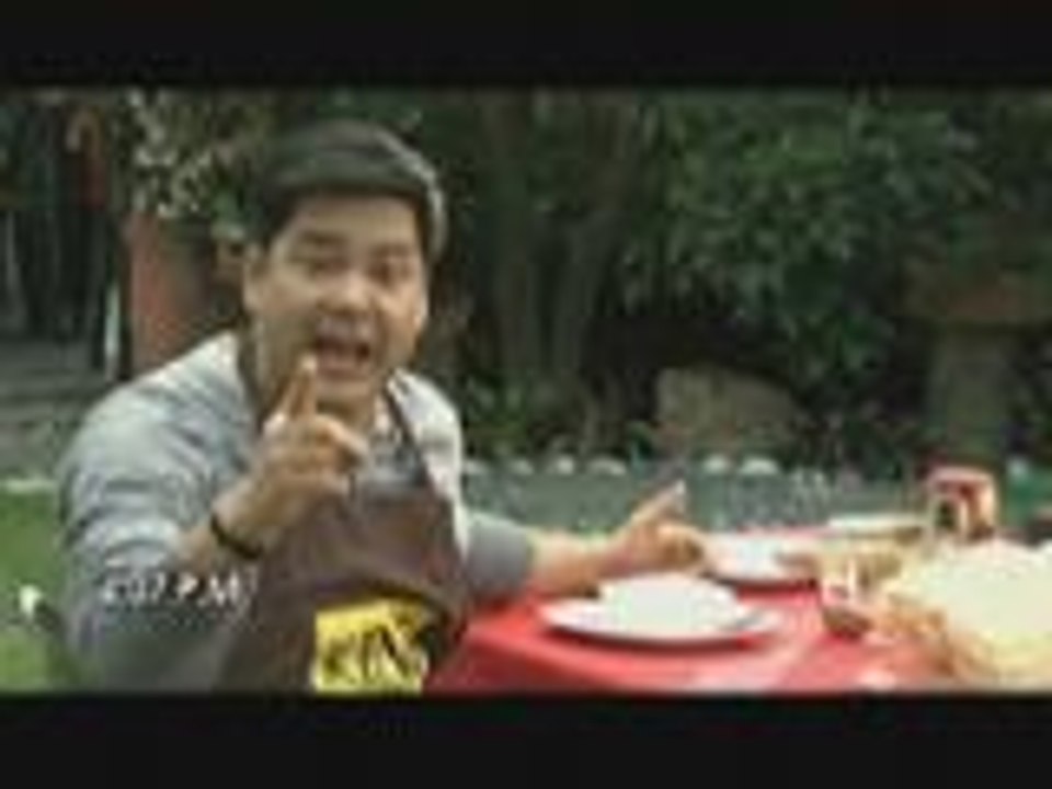 Kakaibang burger birthday party ni Concert King Martin with ASAP20 family