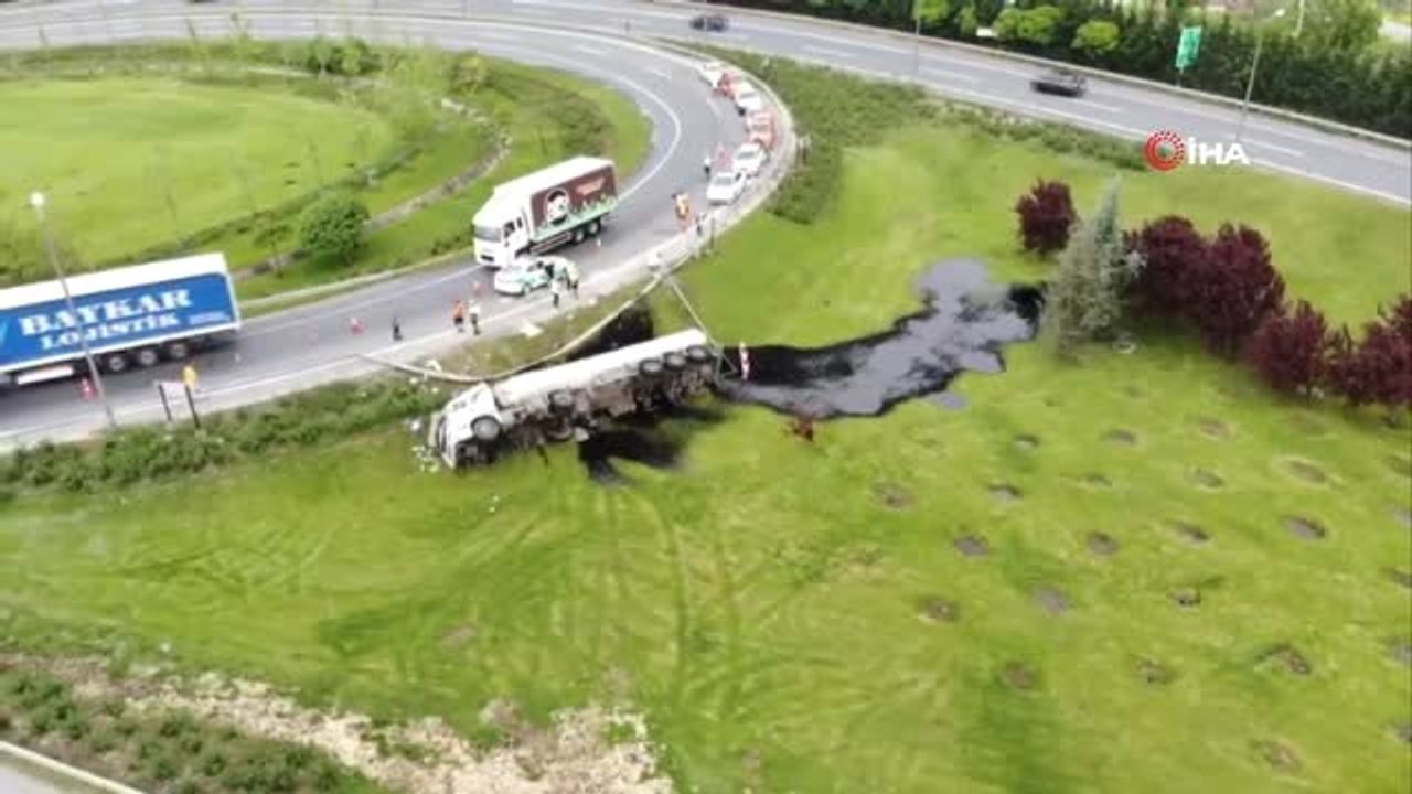Tem Çatalca Yolu'nda Zift Yüklü Tanker Devrildi...devrilen Tanker Havadan Görüntülendi
