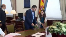 Abascal (Vox) acude al Congreso a realizar los trámites para acreditarse como diputado