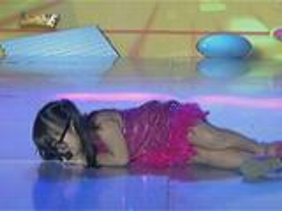 Ryzza Mae Dizon nasa It's Showtime... ang Mini Me niya!