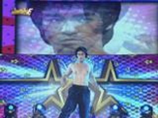 Napa-flying kick ka ba sa sa ma-aksyong talent ni Bruce Lee Kalokalike?