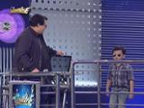 Mini Me ni Niño Muhlach na si Alonzo nagsample ng Michael Jackson dance moves!