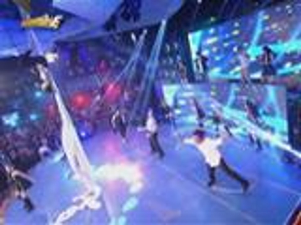 French acrobatic group na Cirque de la Vie nag-sample ng performance nila na gagawin sa Resorts World