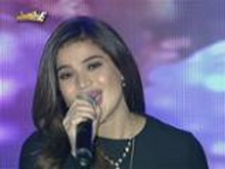 Anne inalayan ng kanta ang wind beneath her wings na si Mommy Cermencita