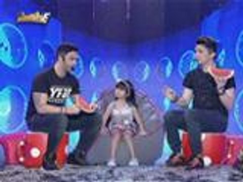 Vhong dinaan sa acting ang cute na kwento ni Xia tungkol sa watermelon