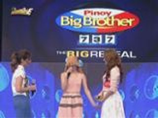 Kilalanin si Barbie ang Doll Along da Riles ng Legazpi