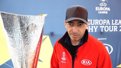 Ligue 1 - Djorkaeff : "La fin de saison du PSG ? À ce niveau-là, ce n'est pas permis"
