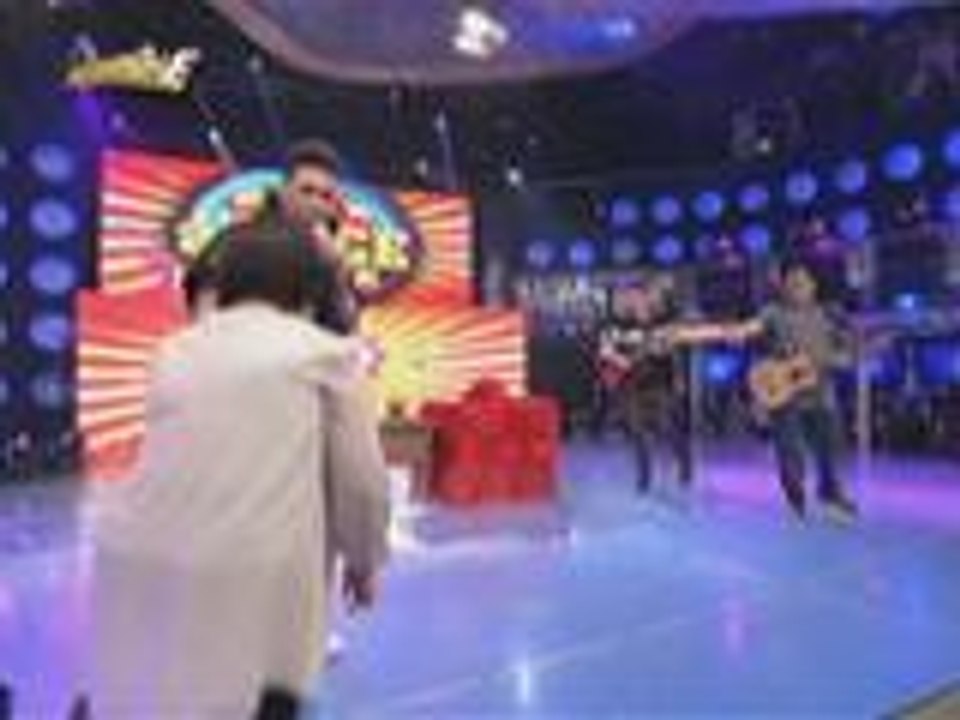 Vice nakipag Nae Nae kasama ang mommy dearest niya