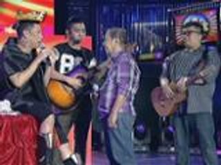 Vice Ganda nagsorry sa nanay niya na hindi siya mabigyan ito ng oras