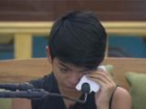 Ryan, naiyak sa kwento tungkol sa kanyang ina