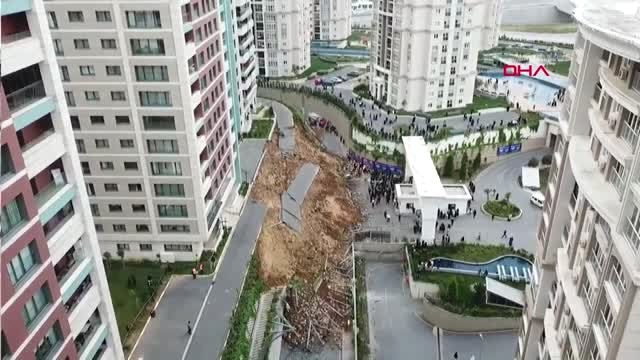 İstanbul Başakşehir'de İstinat Duvarı Çöktü