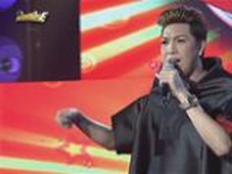 Vice Ganda naki-twerk rin sa Madam Bertud