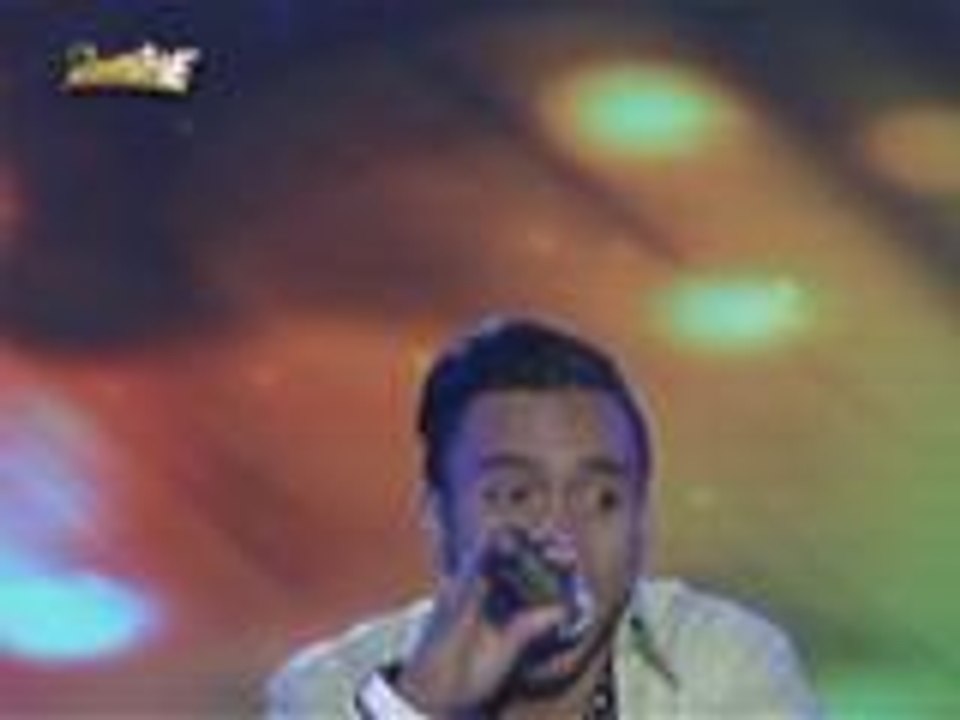 Papa Pogi ng Malabon na si Johnny tinodo na ang buwis buhay performance sa It's Showtime