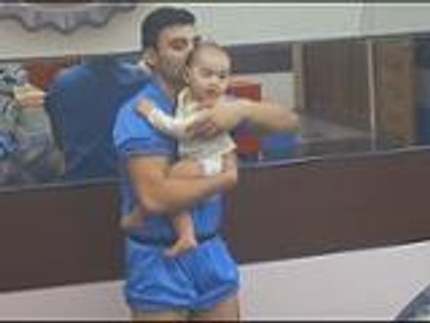 Roger, napansin ang hirap na pinagdadaanan ni Philip