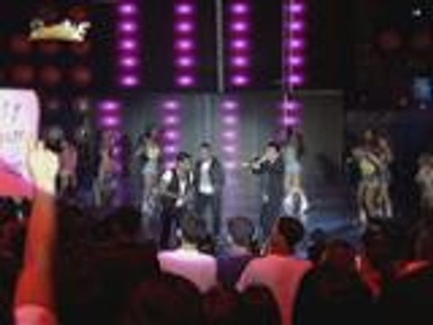 Daryl Ong, Bradley Holmes and Jason Fernandez naki- run Geronimo sa It's Showtime