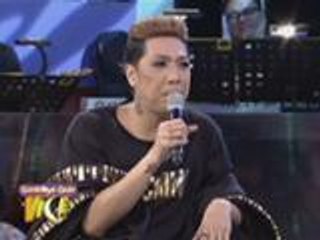 Donnalyn sings "Kakaibabe" on GGV