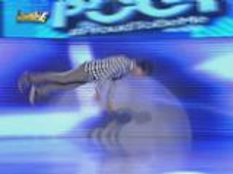 Nainlove ba ng madlang people sa astig na dance moves ni Carlitos