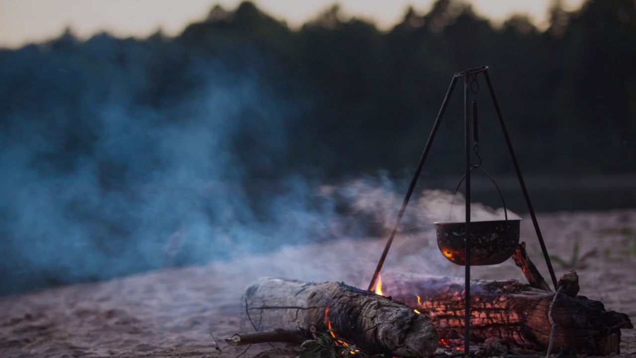 8 Healthy Camping Dinners Ready in a Flash