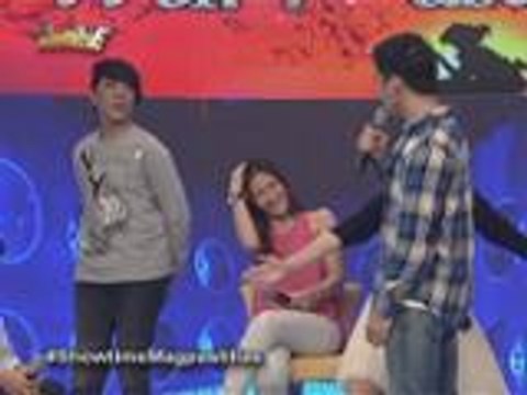 Evan, hinarana si Pastillas Girl