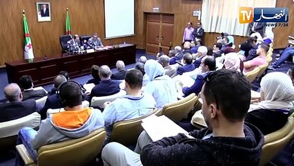 تربية: منح وعلاوات لـ 130 عامل ومفتش مكلف بقراءة وطباعة مواضيع الإمتحانات