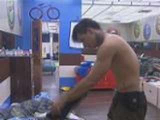 Kamille at Mikee, sinimulan na ang kanilang parol task