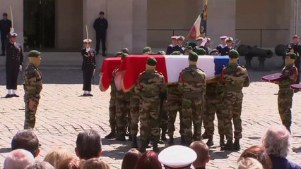 인질 구출작전 중 숨진 佛 군인들 영결식 엄수...최고 훈장 수여 / YTN