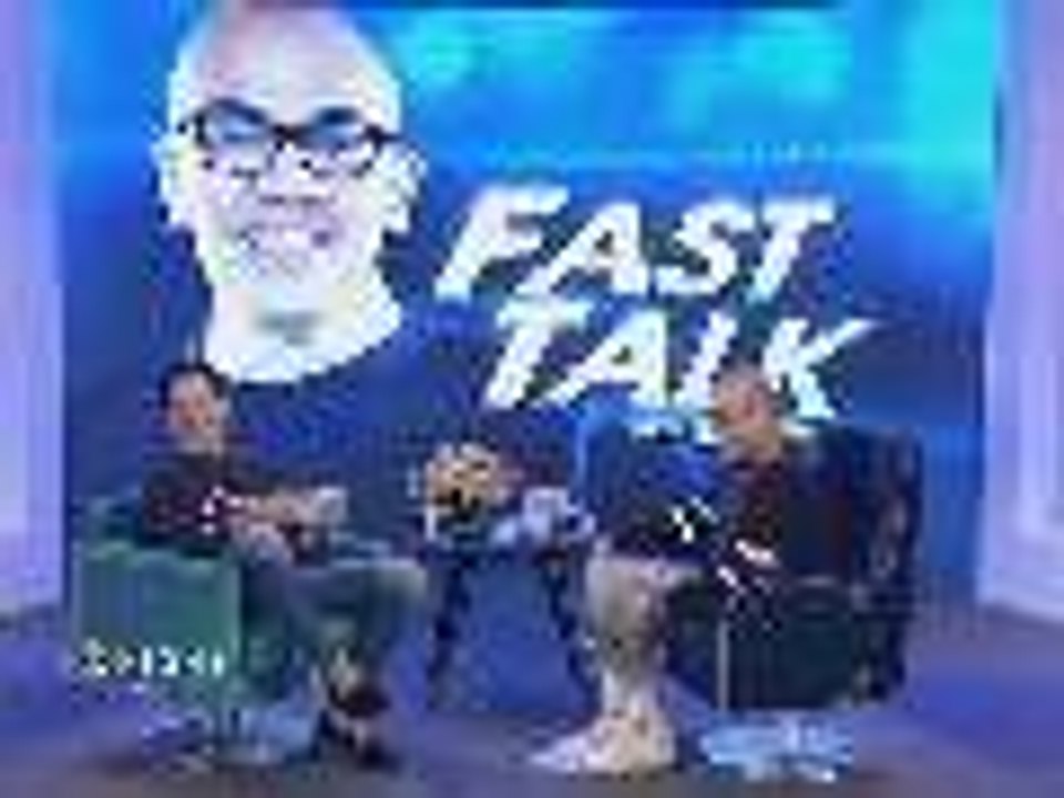 John Lloyd Cruz puts Boy Abunda in the Fast Talk hot seat