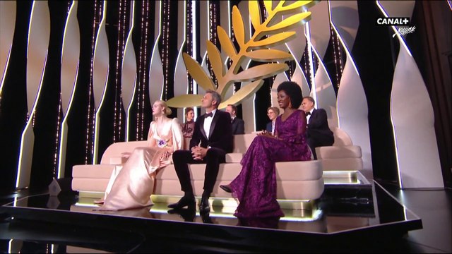 Edouard Baer annonce le Jury du festival - Cérémonie d'ouverture Cannes 2019