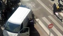 Un joven magrebí roba una furgoneta en la Puerta del Sol y arrolla varias motos