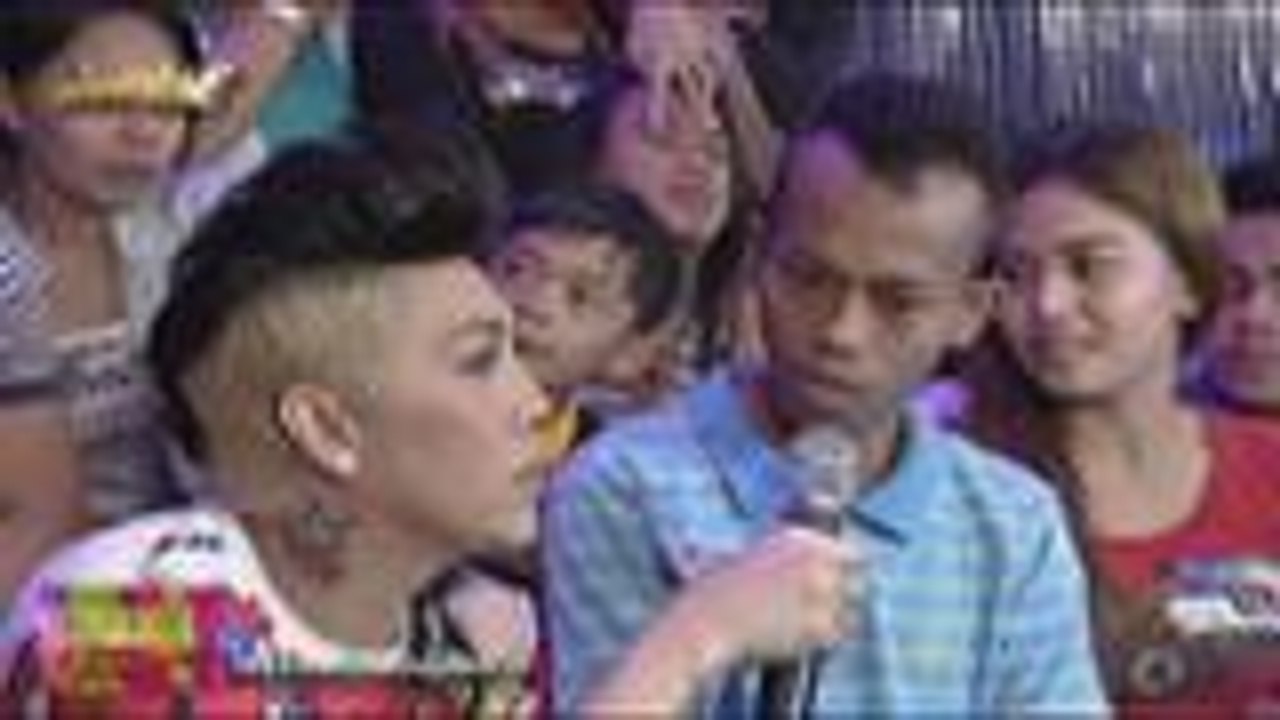 Vice Ganda may good vibes sa isang madlang barbero sa audience