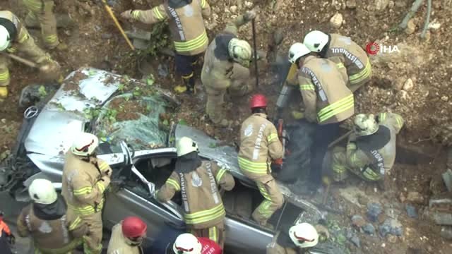 Başakşehir'de Çöken İstinat Duvarının Altında Kalan 1 Kişinin Cesedine Ulaşıldı