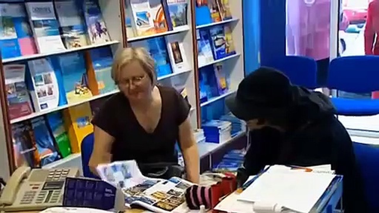 How Clean is Your House - S04E08