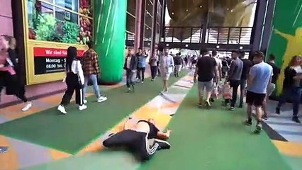 TOP 10 Fortnite Dances IN REAL LIFE