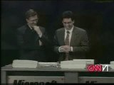 Bill Gates - Windows 98 Crashes On Live TV