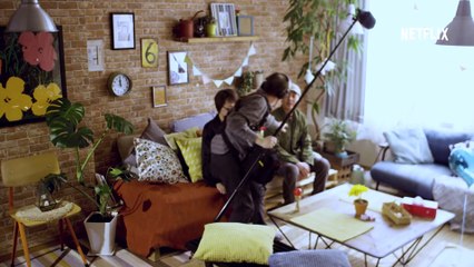 『リラックマとカオルさん』インタビュー映像