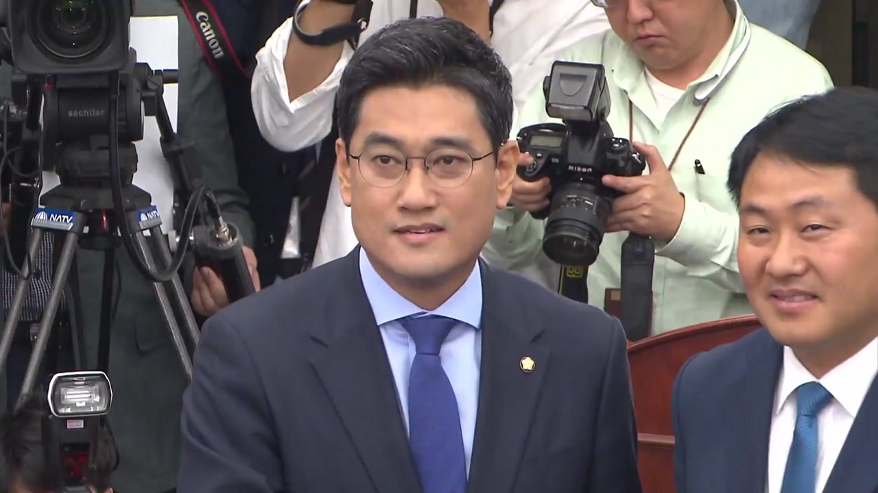 여야 민심투어로 맞불...바른미래 원내대표에 오신환 / YTN