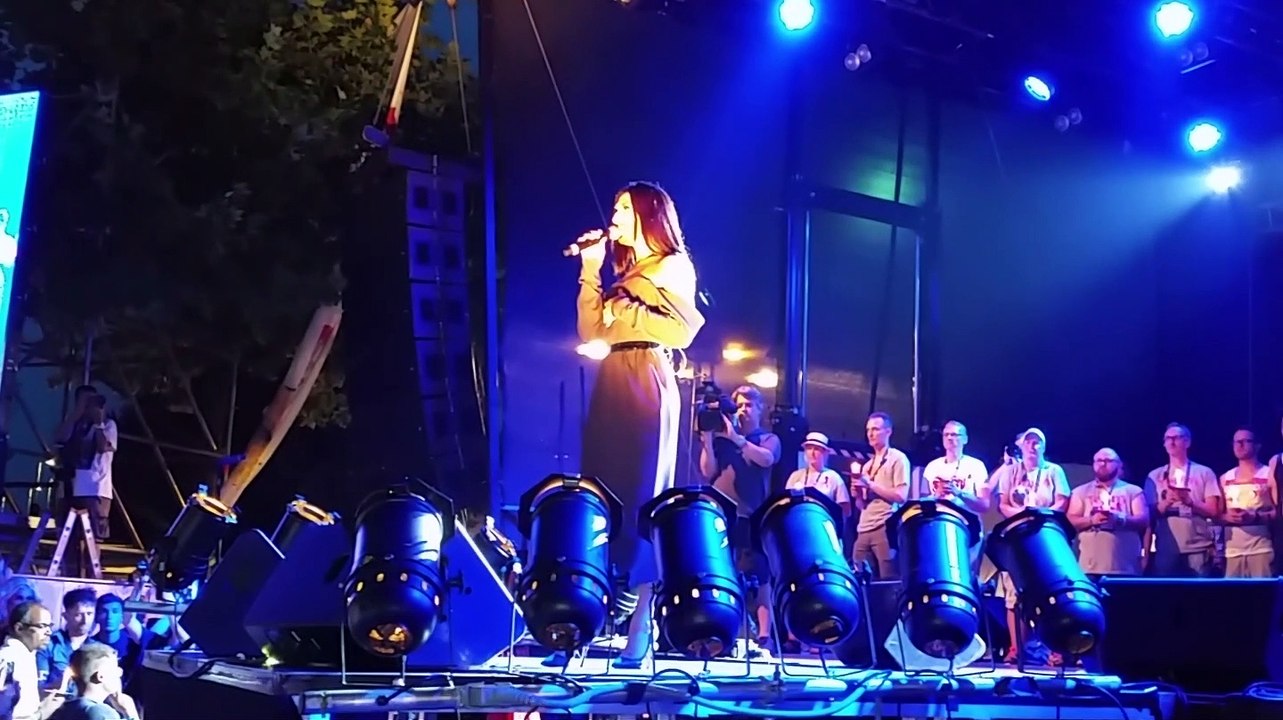 Conchita Wurst - Rise Like a Phoenix 2015 @ Cologne Pride / Kerzenlichter gegen das Vergessen