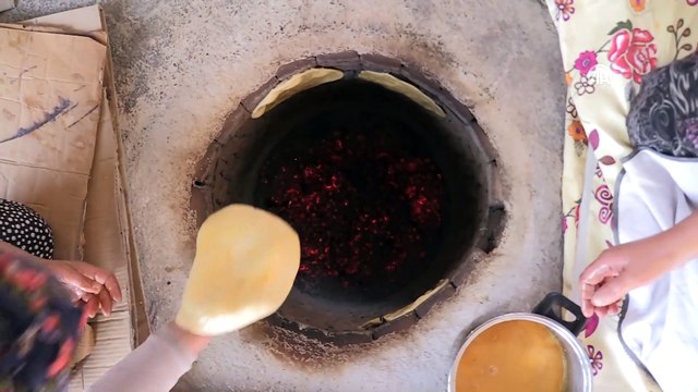 Sahur sofralarının vazgeçilmezi 'tandır ketesi' - ERZİNCAN