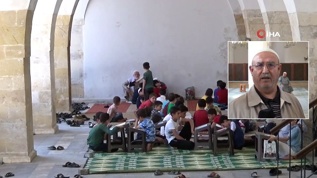 Tarihi Ulu Cami'de 680 Yıldır Ezan Sesi Yükseliyor