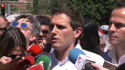 Rivera dice que votará no "con las dos manos" a Iceta en el Senado