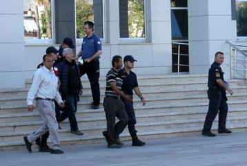 Şikayetçi Olduğu 4 Kişiden 3'ü Tutuklandı