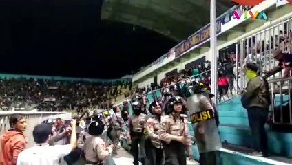 Laga Pembuka Liga 1 2019 PSS Sleman vs Arema Ricuh!